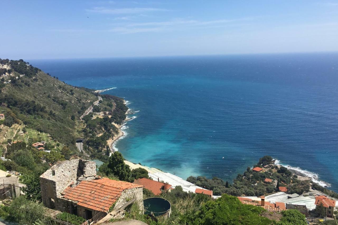 House In Grimaldi. Spectacular View Over The French Riviera! Grimaldi (Liguria) Exterior foto